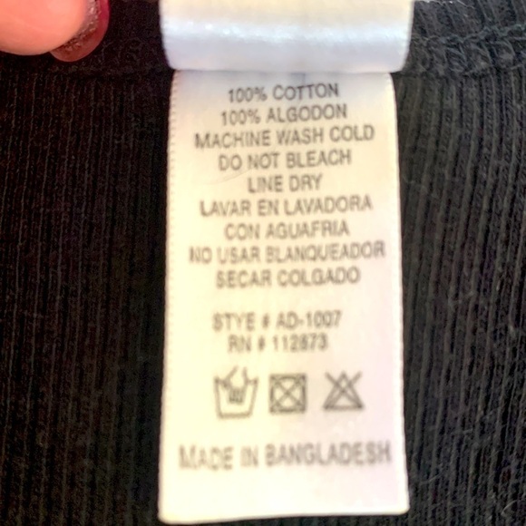 Chelona What Happens In Vegas Stays In Vegas Black Tank Top Size L - Picture 6 of 9